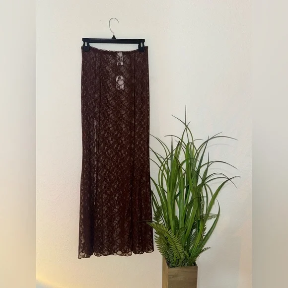 NWT Brown Lace Skirt Cover Up - Picture 2 of 6